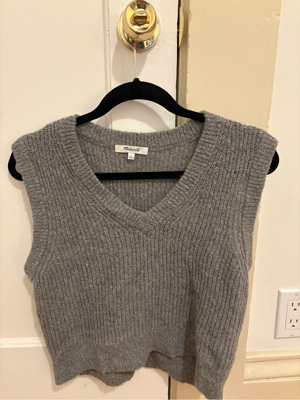 Madewell Heather Gray Ribbed V-Neck Sweater Vest